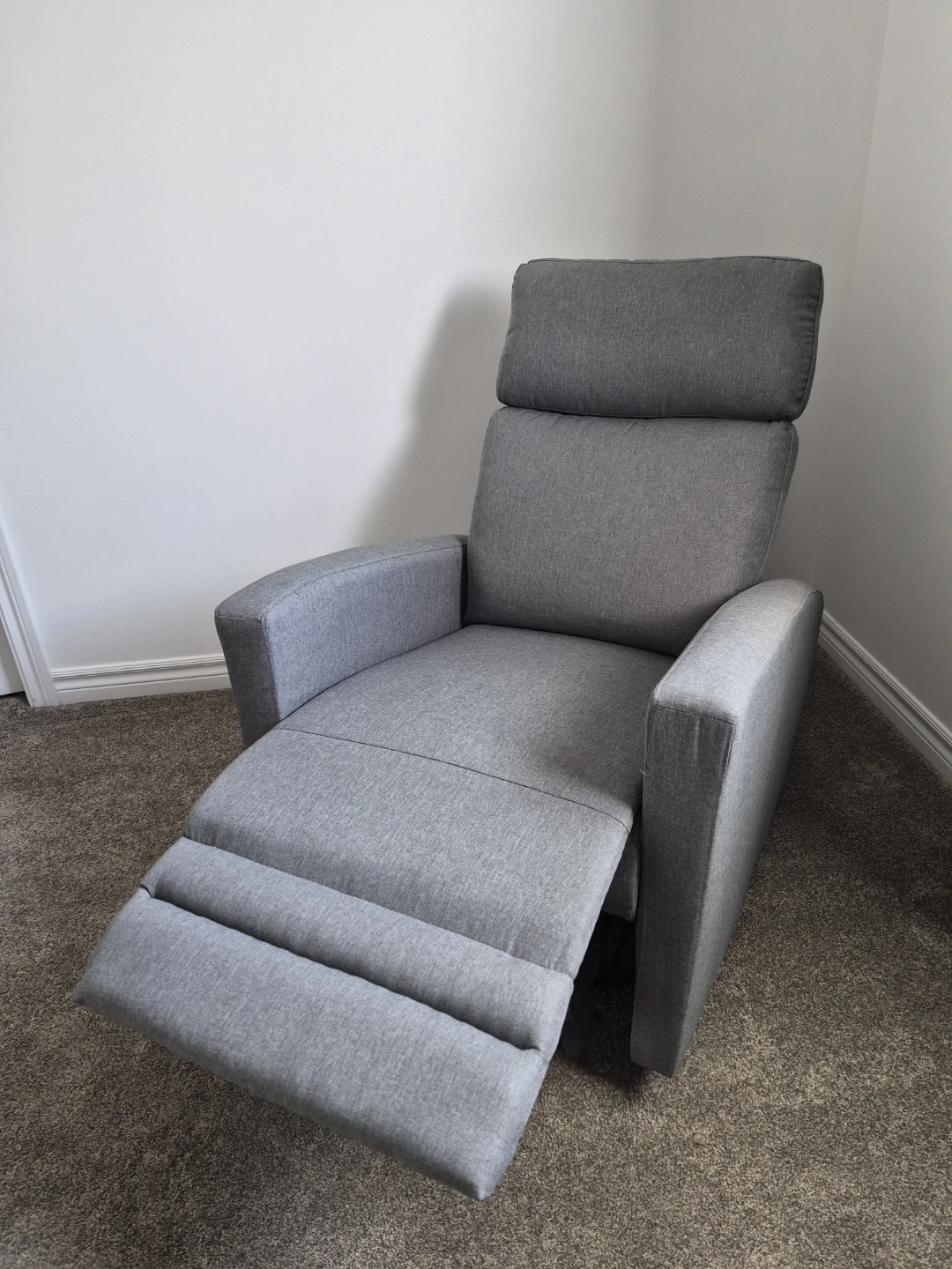 Glider/Recliner Chair (Dream on Me- Grey)