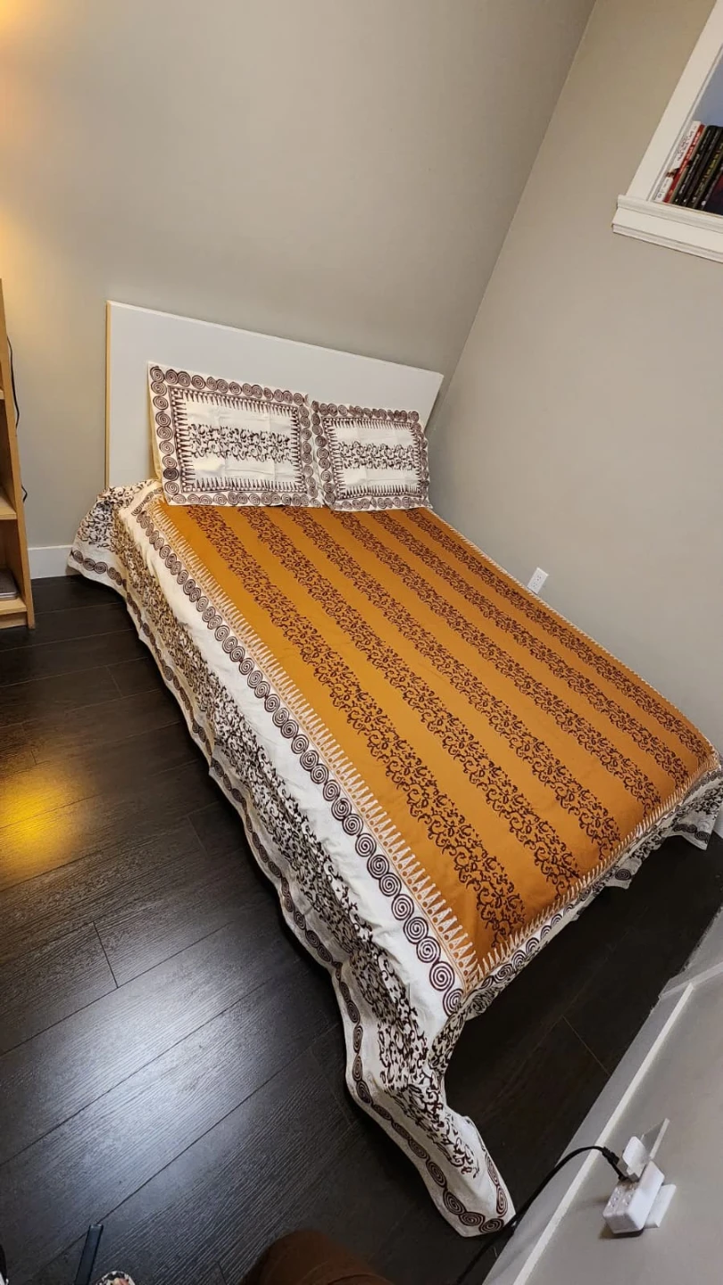 Block print bedsheet Set with Pillowcases - photo 3