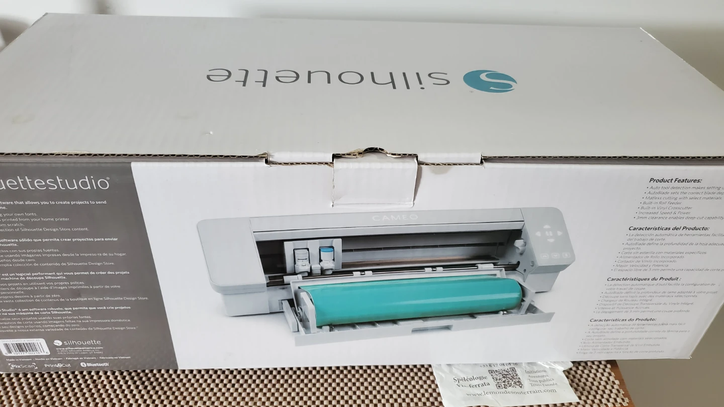 Silhouette Cameo 4 Craft Cutting Machine - photo 2