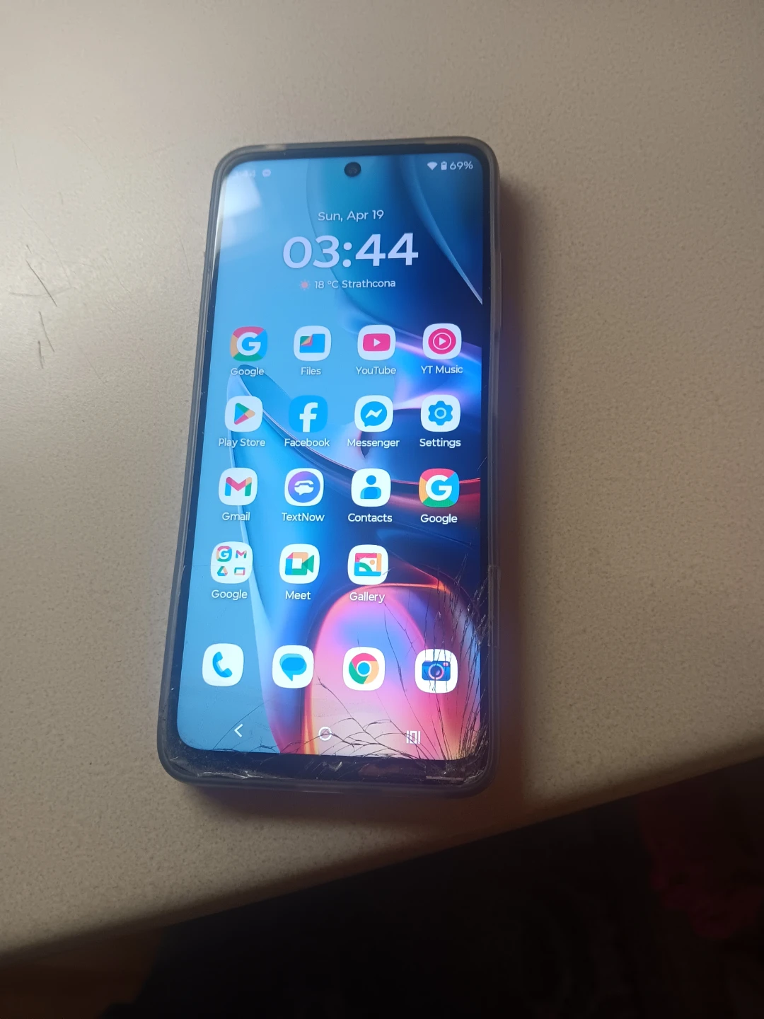 Motorola Moto E15 Smartphone
