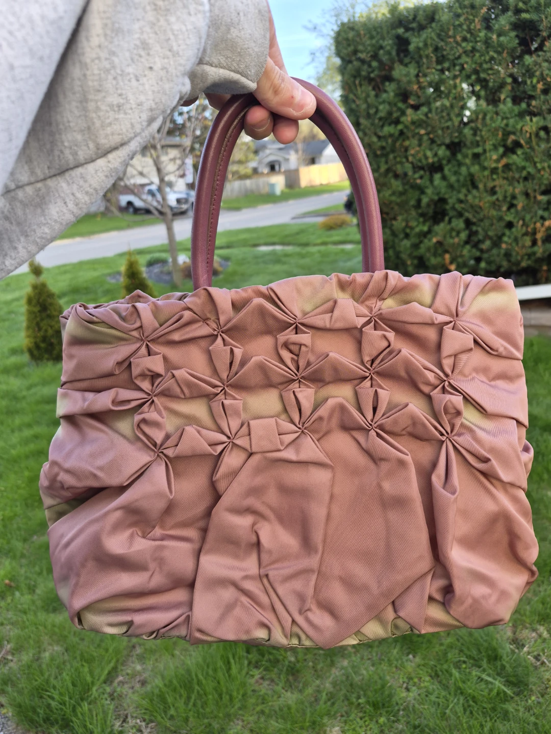 Authentic PRADA Tessuto Gaufre Antico Iridescent Handbag 🌱 - photo 2