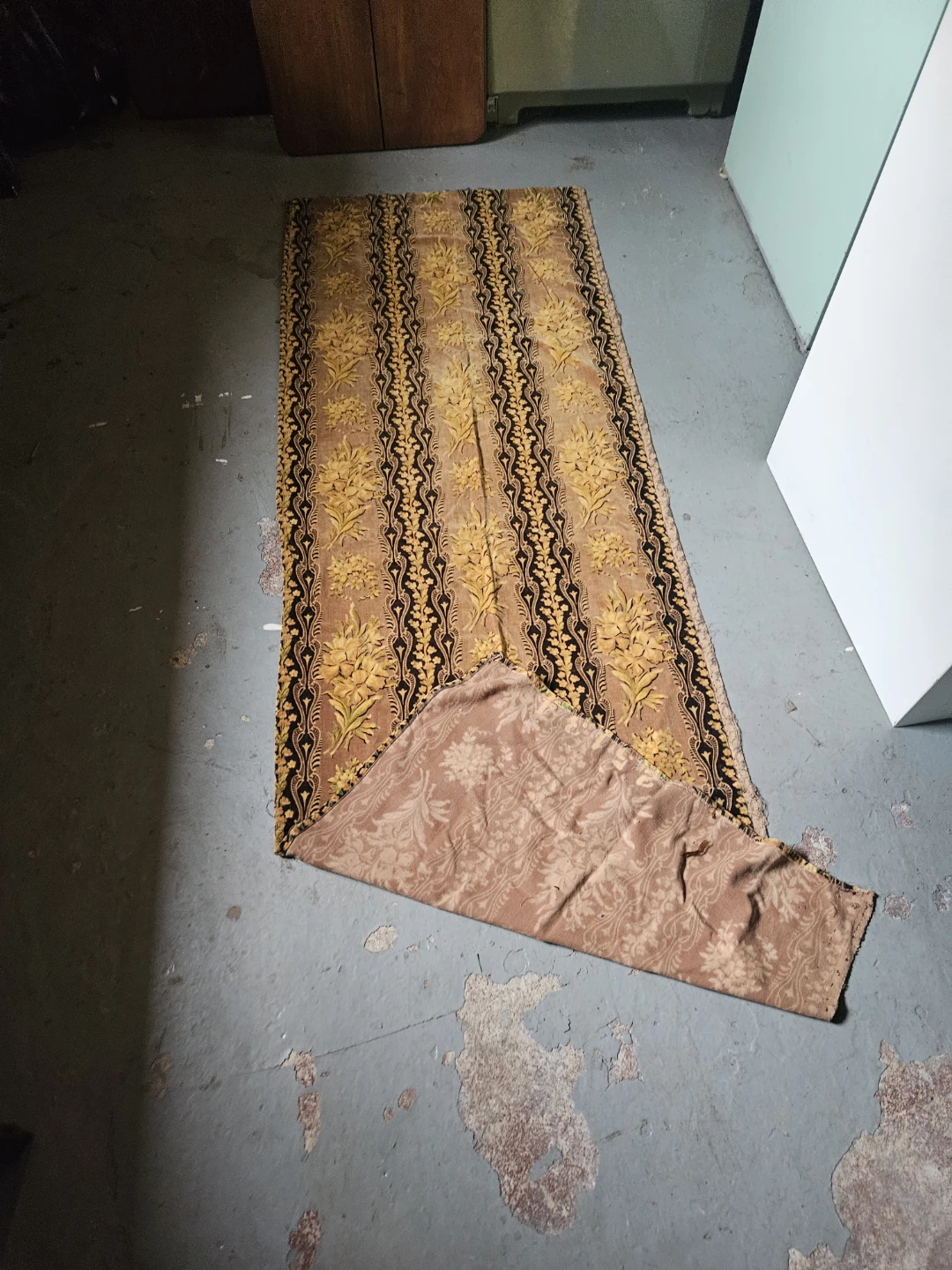 Vintage Floral Fabric Runner - photo 4