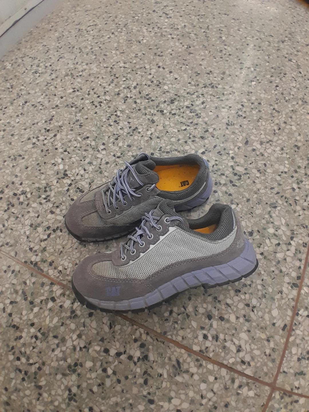 Safety  Shoes Cat Grey Suede & Mesh women's size 7 - photo 2