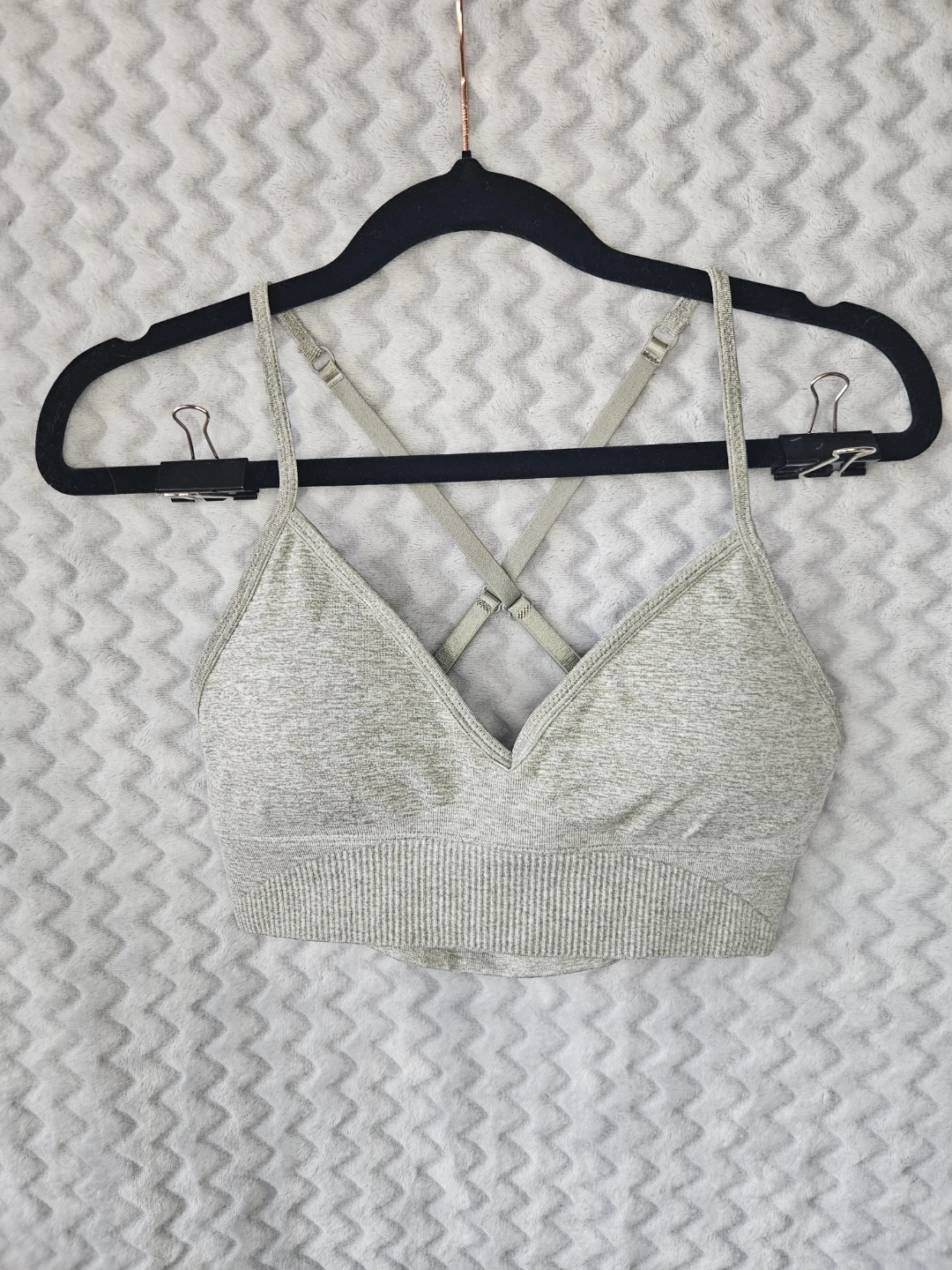 SM/XS Workout Set Sports Bra & Scruch Butt Leggings - photo 4