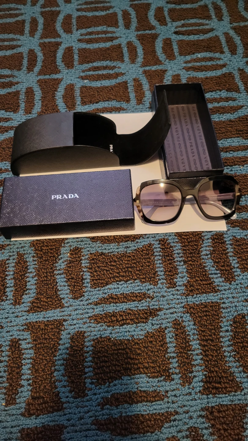 Prada Milano Sunglasses - photo 3