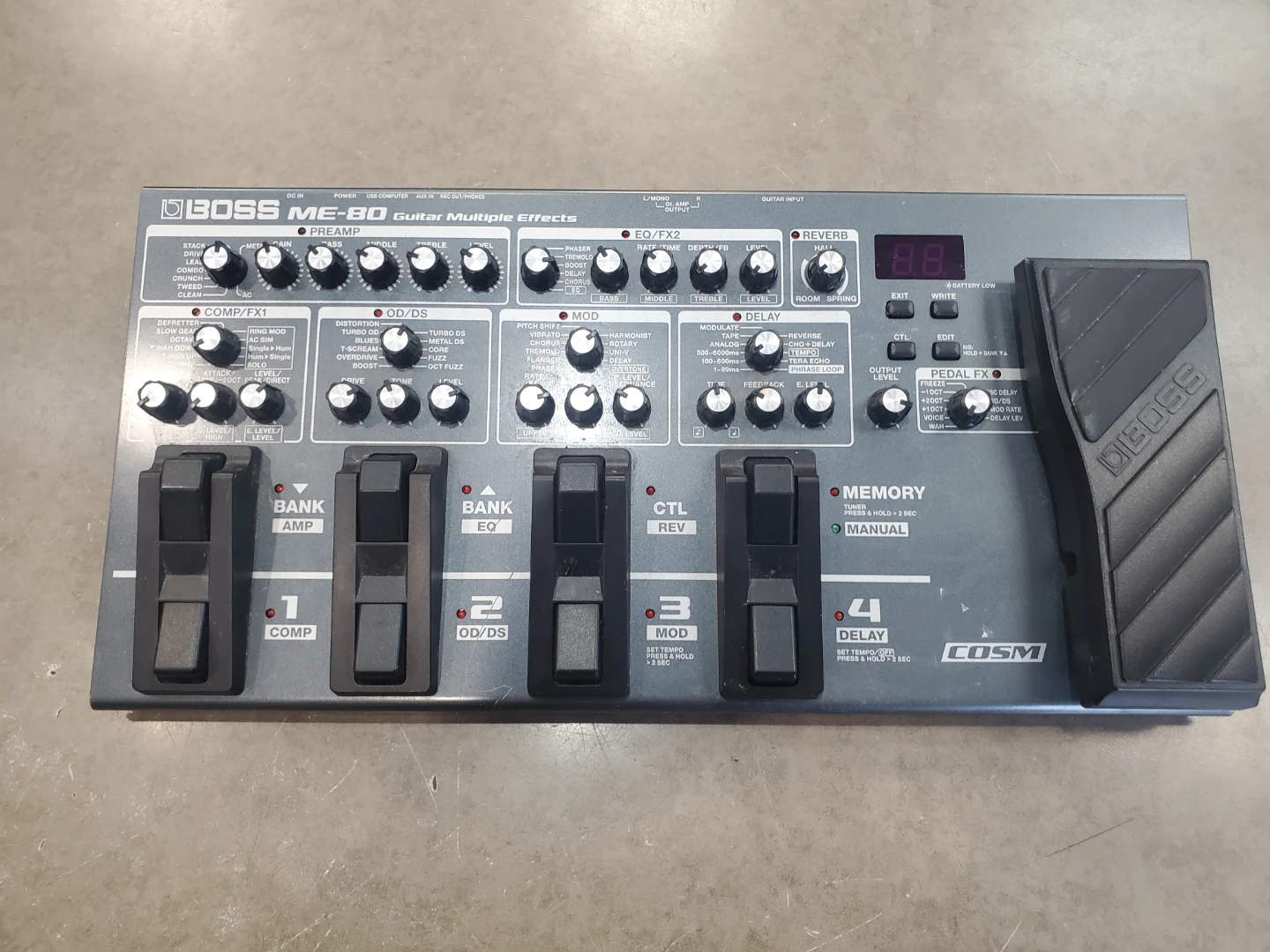 Boss ME-80 Guitar Multi-Effects Pedal - photo 2