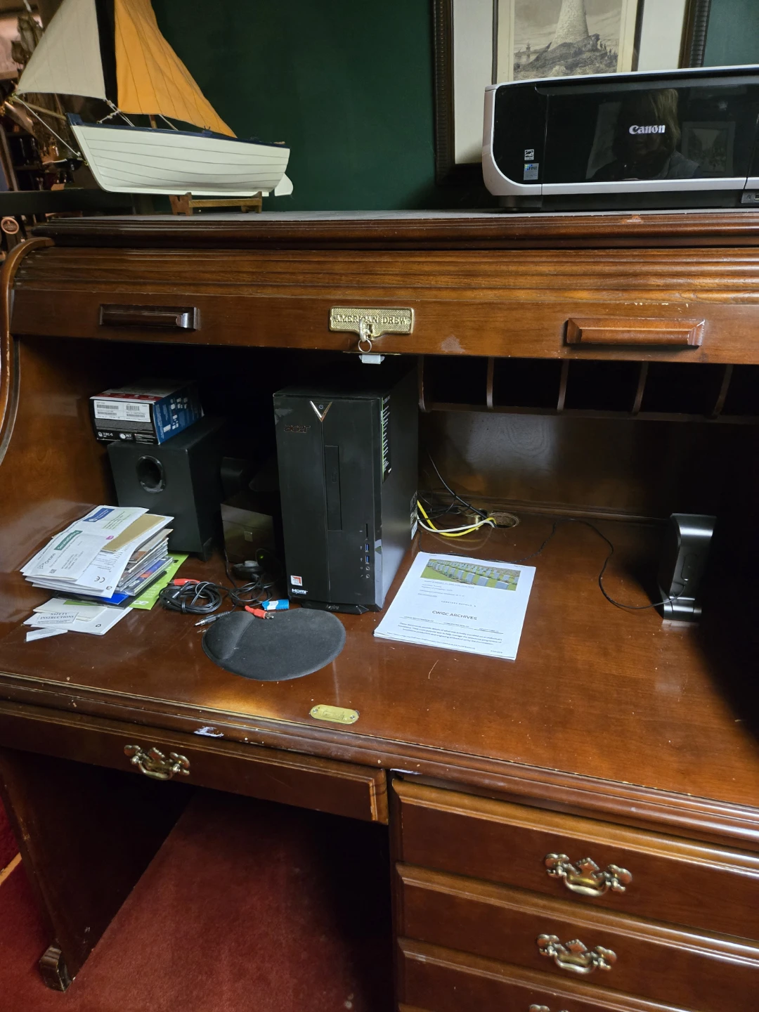 Vintage Roll Top Desk - photo 2