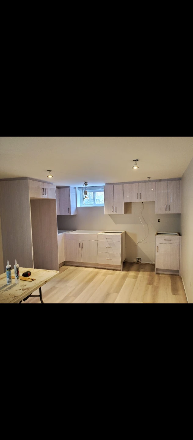 Custom Kitchens and Vanities - photo 4