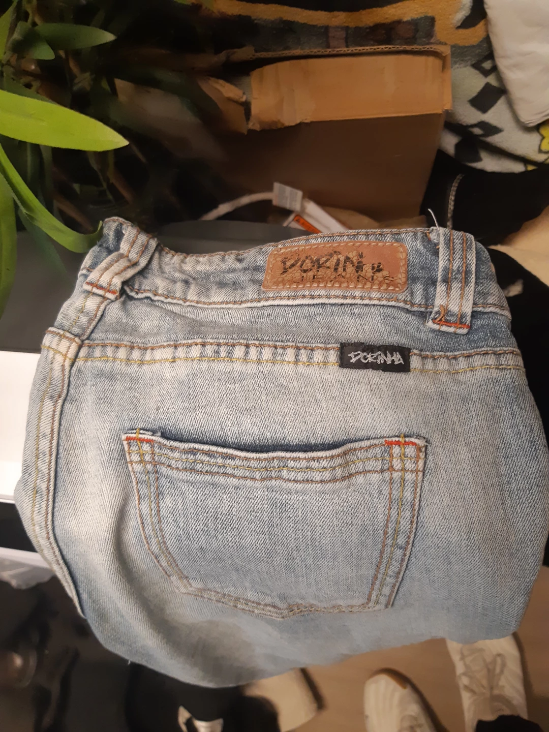 Womens jeans dorina