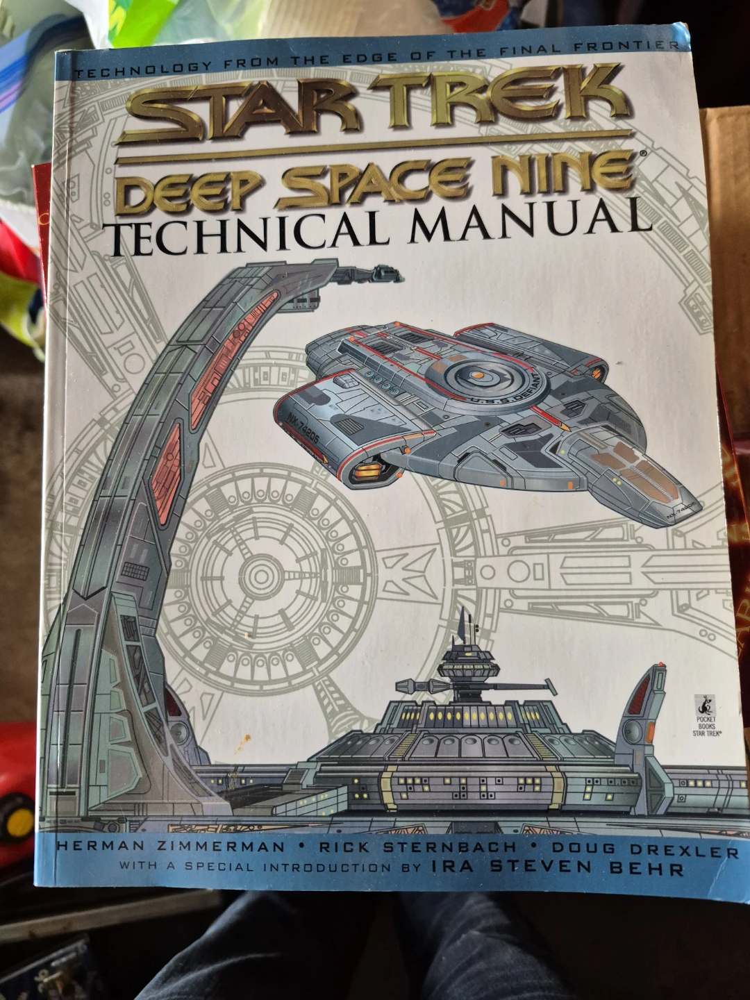 Star Trek Deep Space Nine Technical Manual