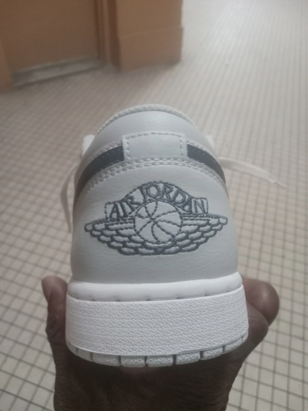 Air Jordan 1 Low SE "Blue/White" Sneakers - photo 3