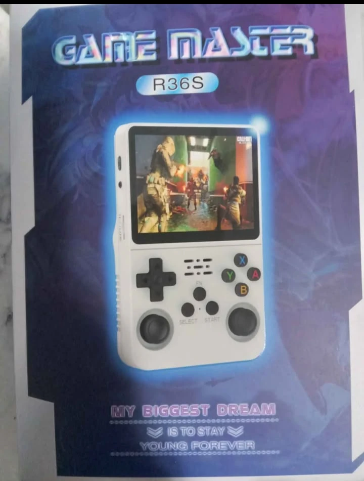 R36S game console