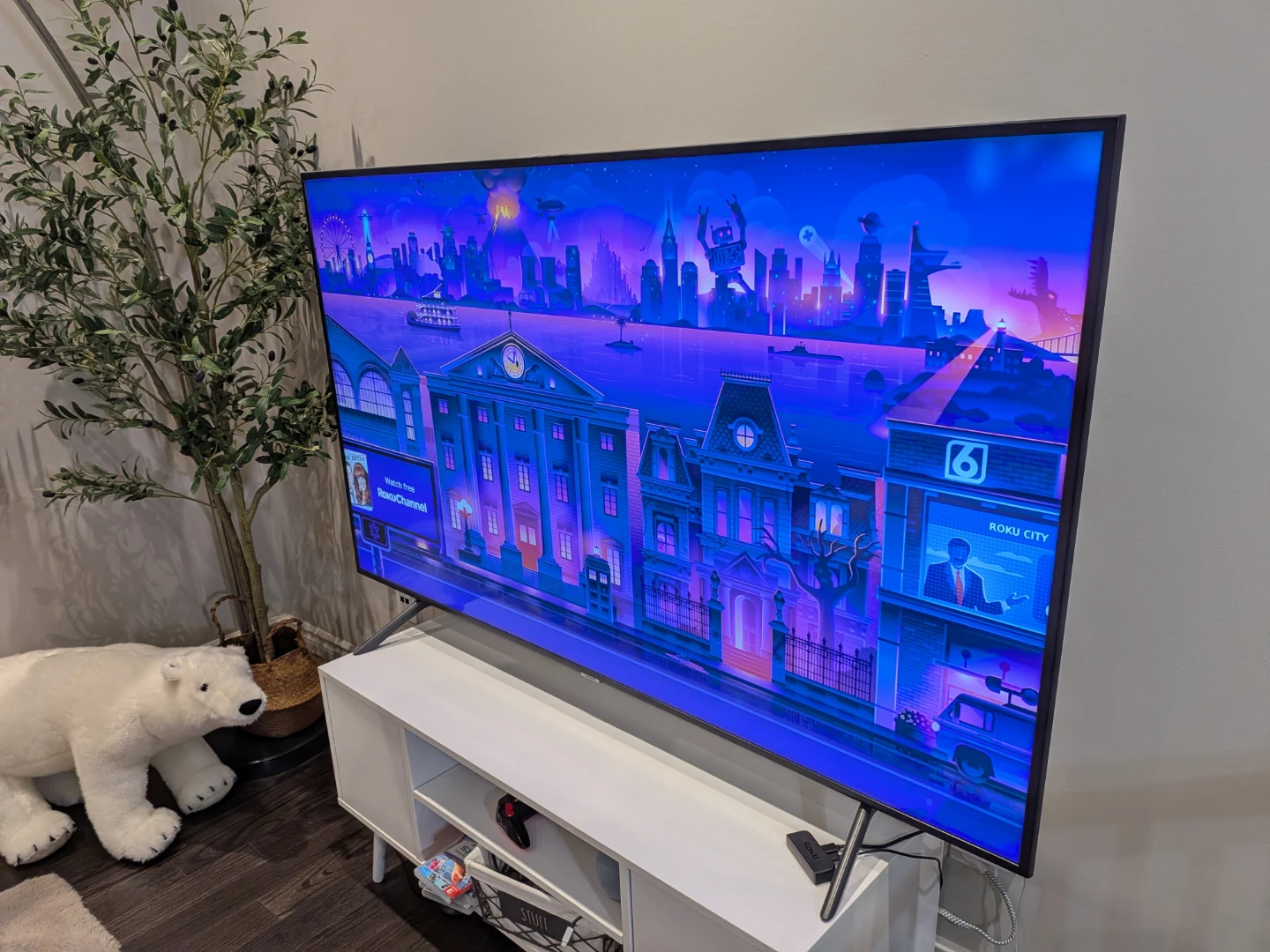 Samsung 65inch TV - photo 2