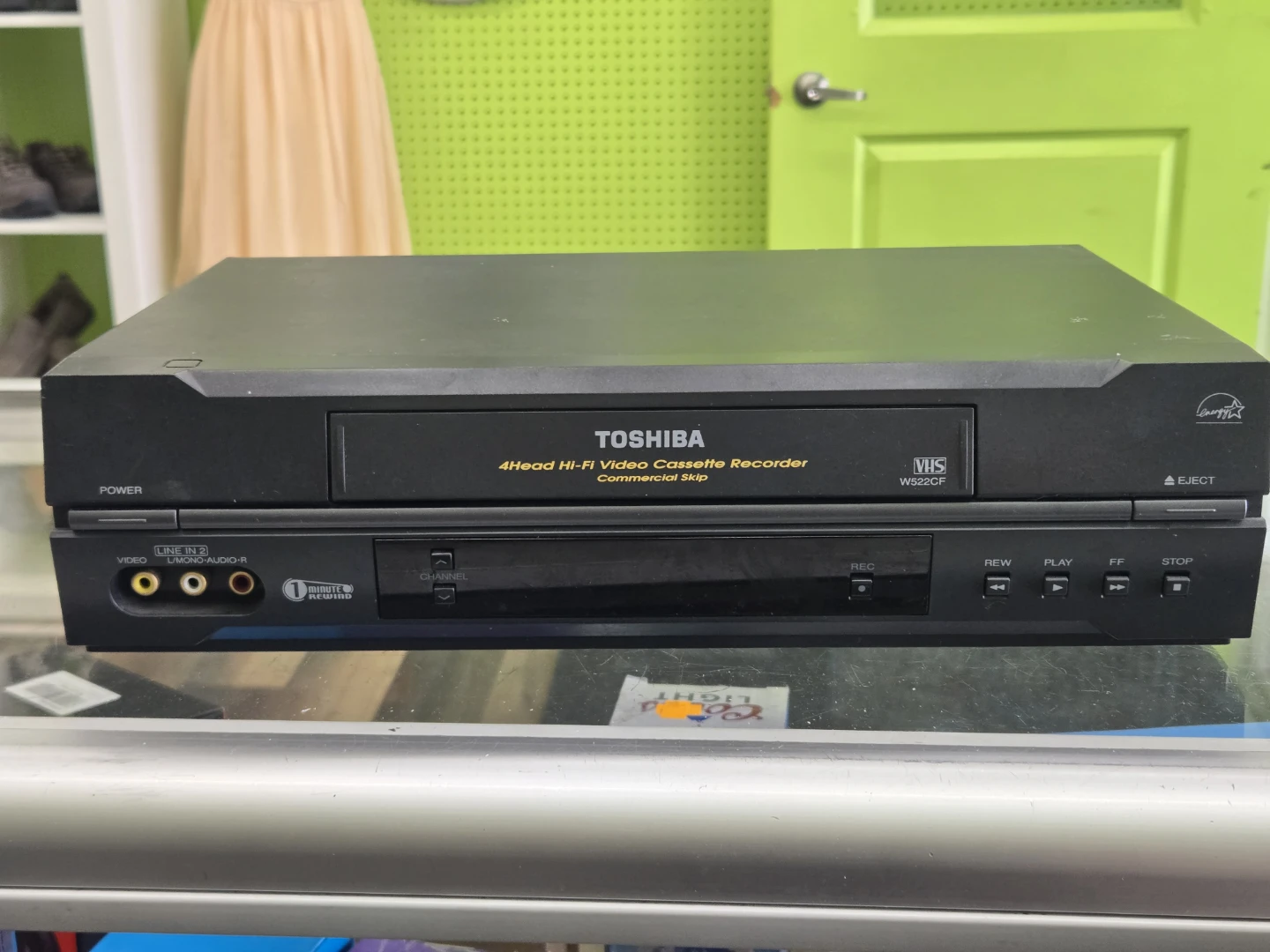 Toshiba 4 Head Hi-Fi VHS VCR - $60 📼
