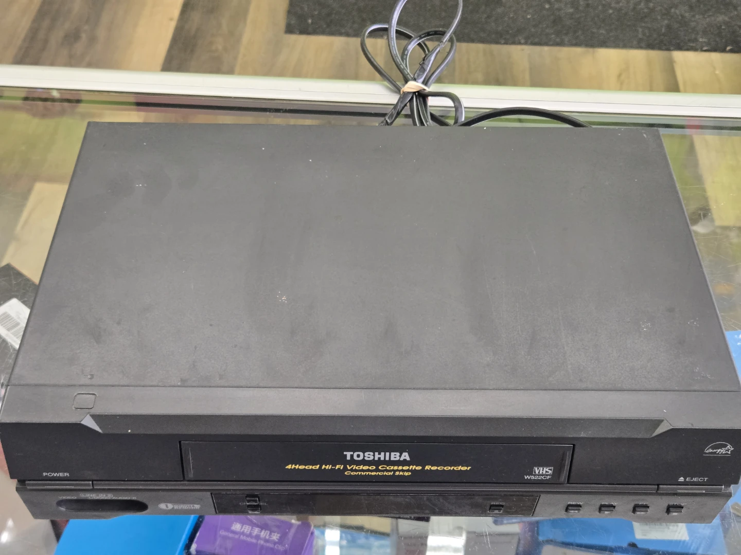 Toshiba 4 Head Hi-Fi VHS VCR - $60 📼 - photo 2