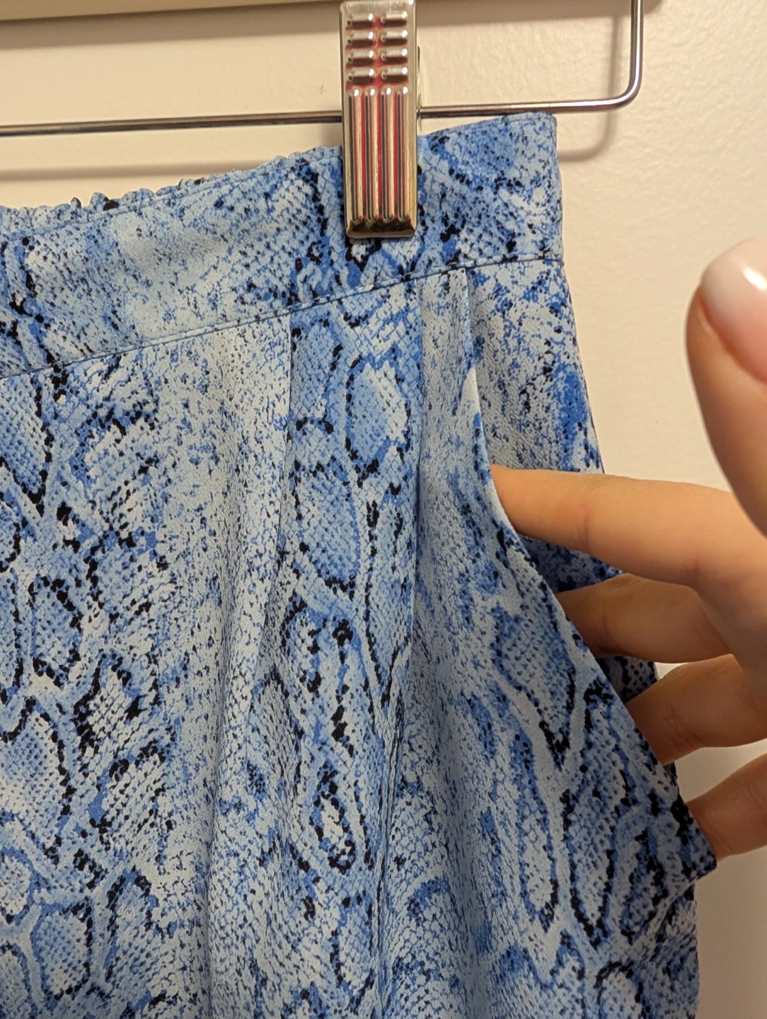 Blue Snake Print Button Front Midi Skirt - photo 2