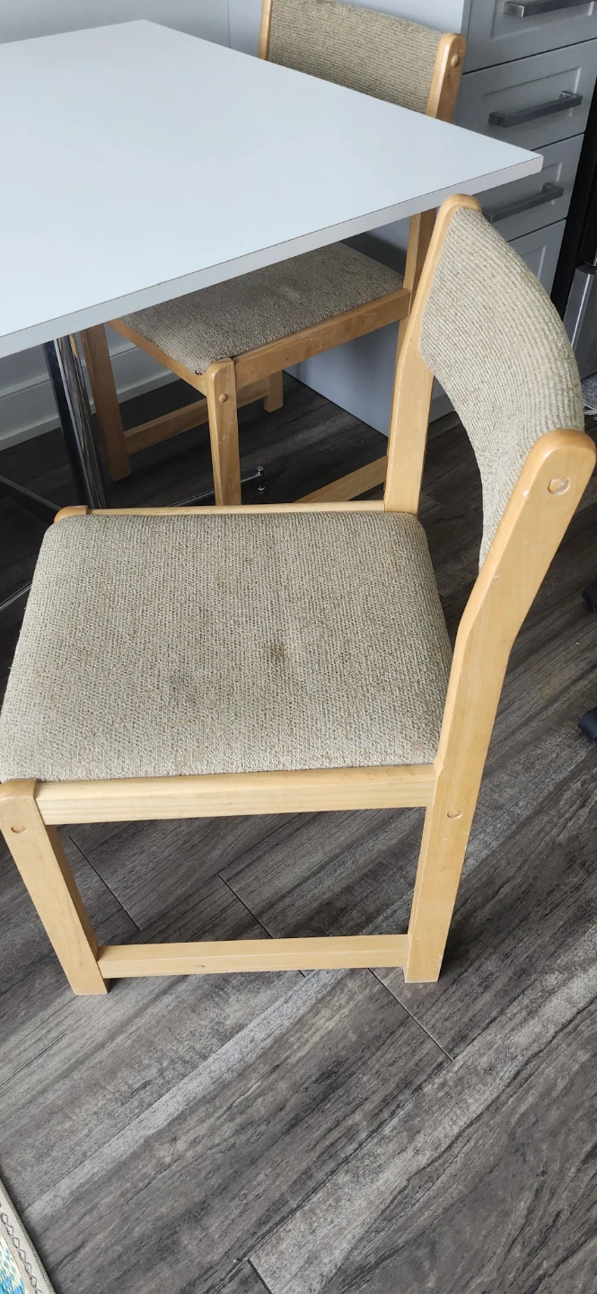 Set of 2 Wooden Dining Chairs with White Table - photo 2