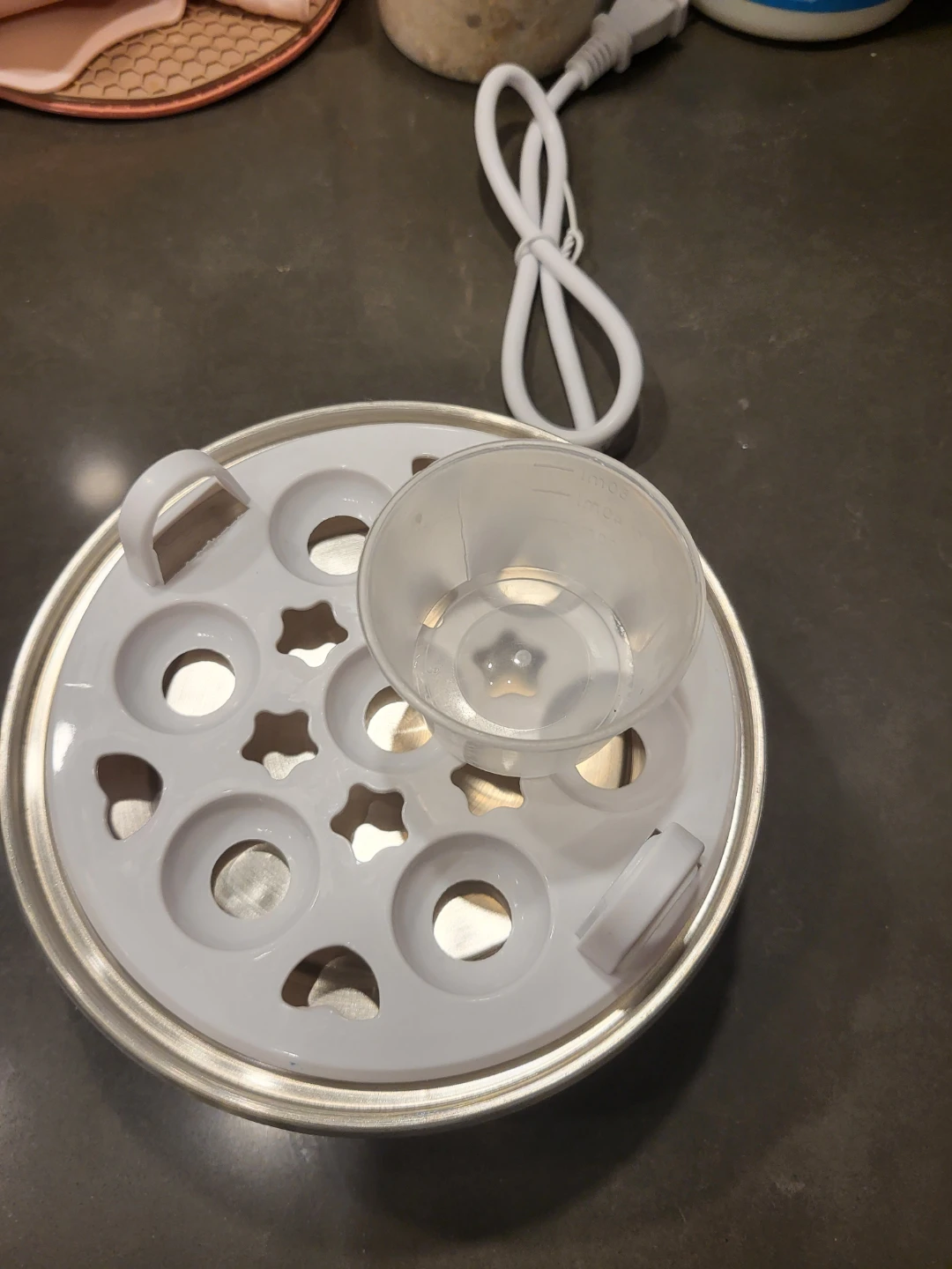 White Electric Egg Cooker - photo 2