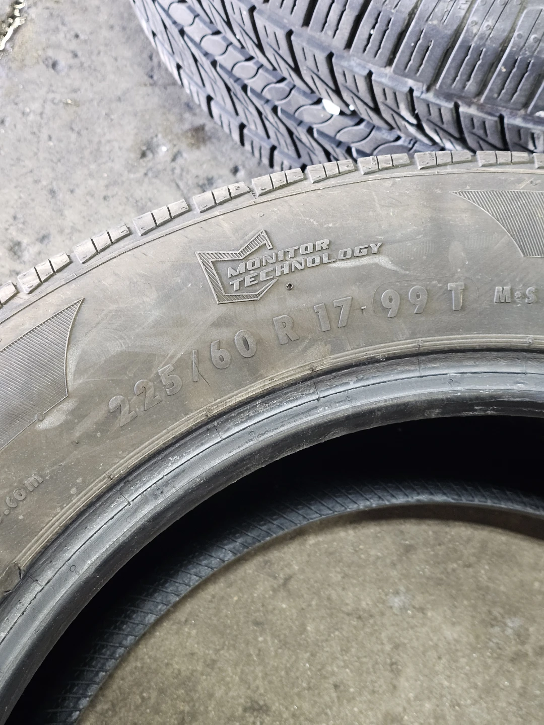 Summer Tires 225/60R17 General Altimax RT - photo 5
