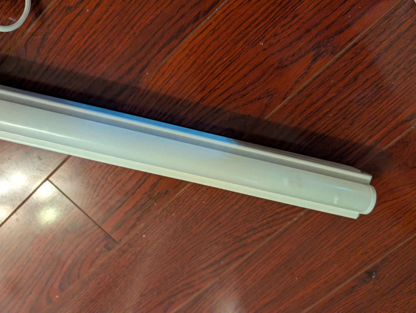 White Fluorescent Light Fixture with Cord - photo 4