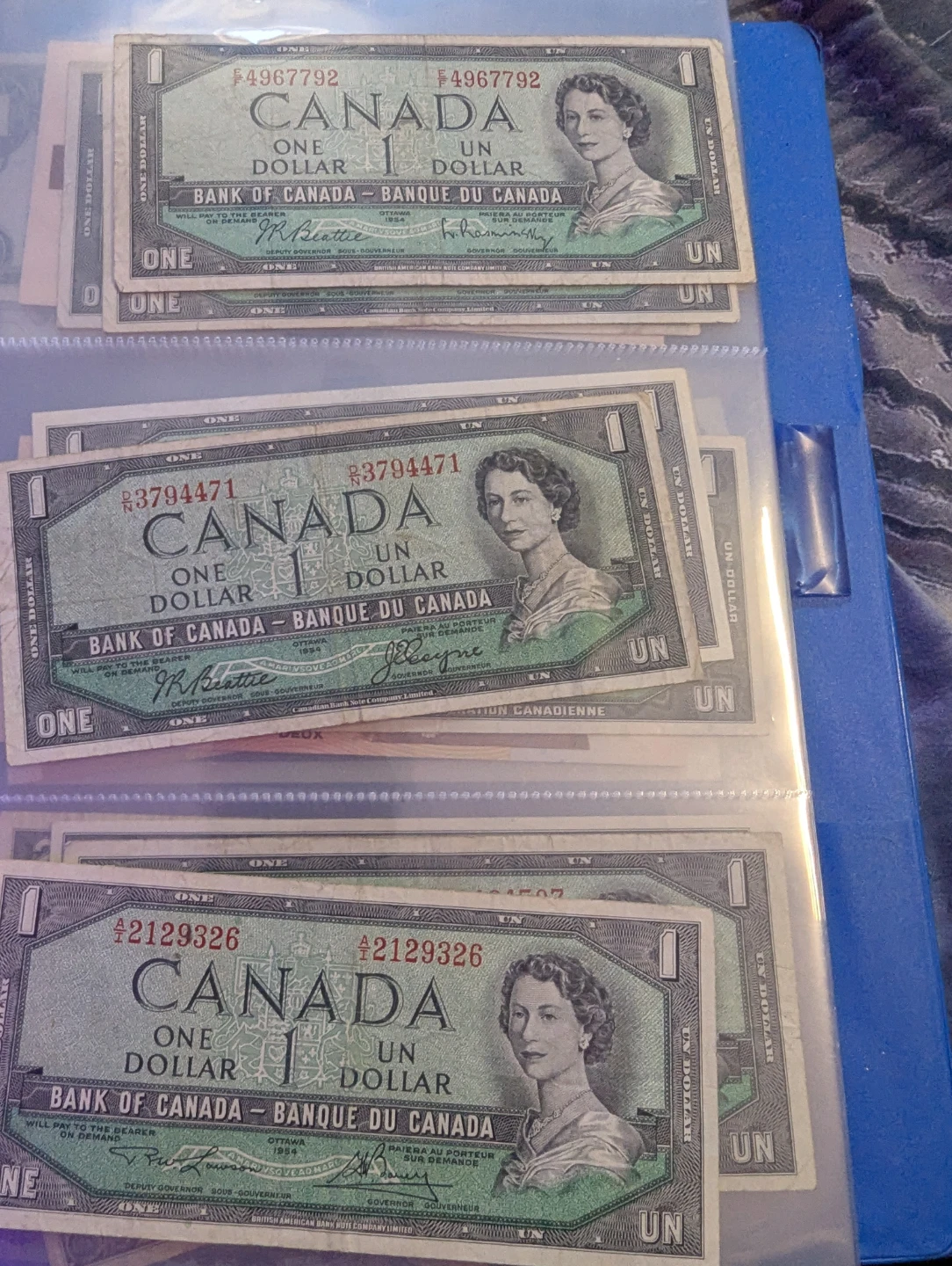 42 Canadian notes most uncirculated and some minor circulation - photo 4