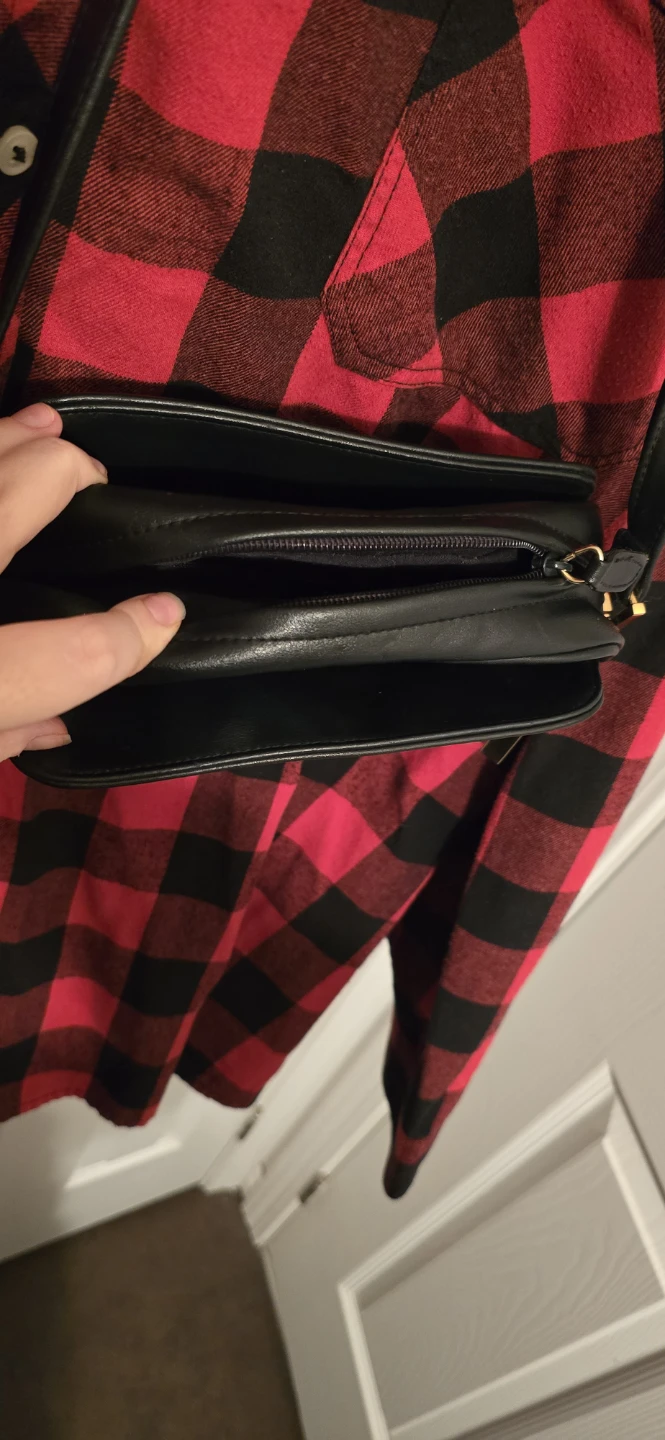 Black Leather Crossbody Bag - photo 3