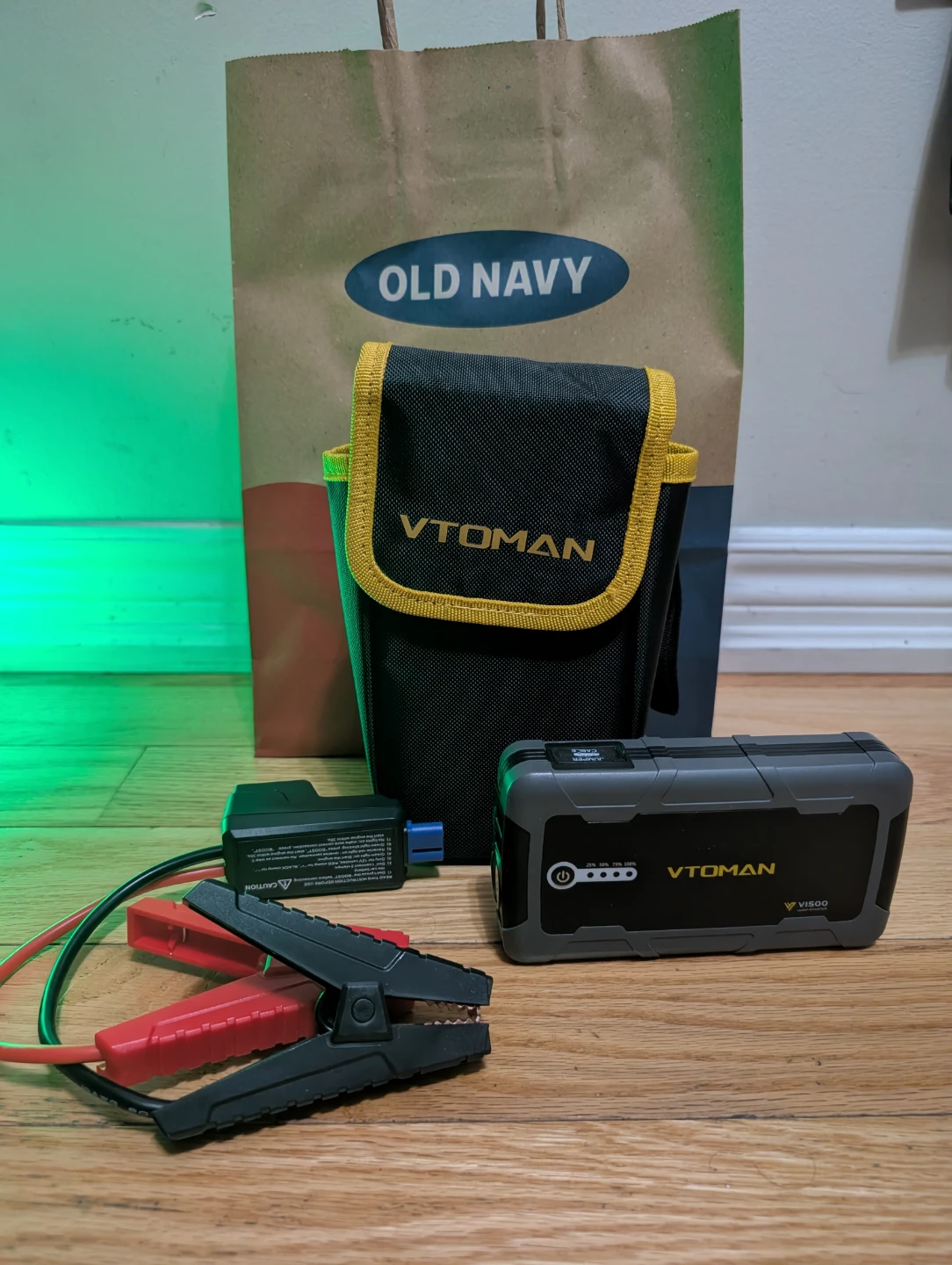 VTOMAN Jump Starter with Jumper Cables - photo 3