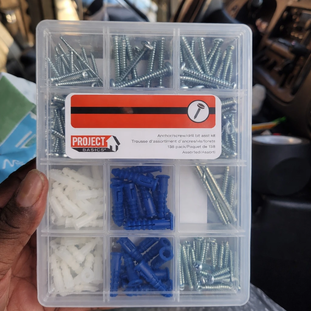 Basics anchor screws and drill bit 138 Pieces