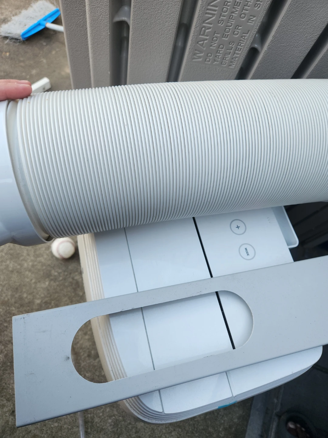 New Friedrich Portable Air Conditioner with Hose - photo 4