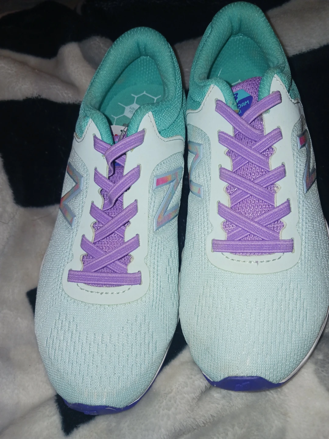New Balance Fresh Foam Wide Running Shoes Youth Size 2 - photo 3
