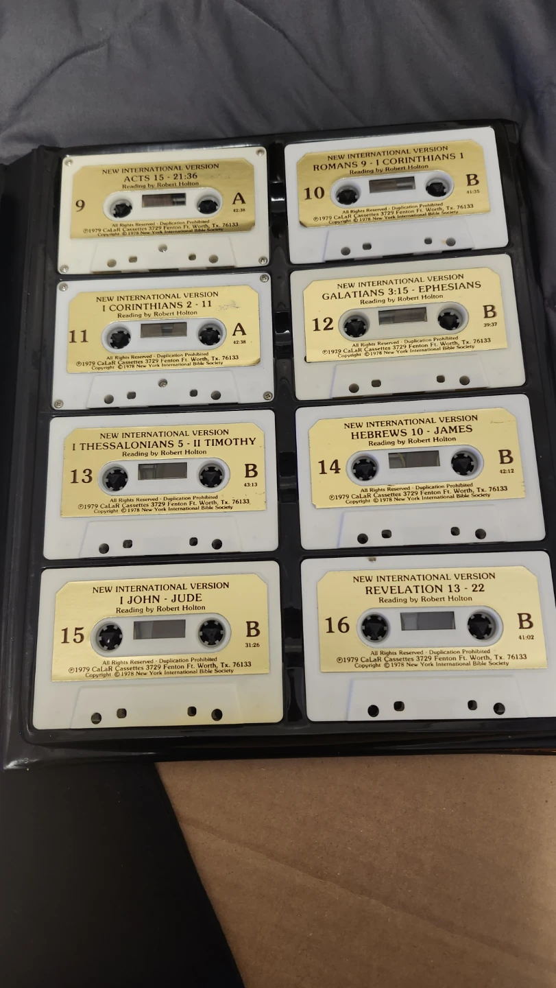 New International Version Bible Cassette Tapes (16 tapes) - photo 5