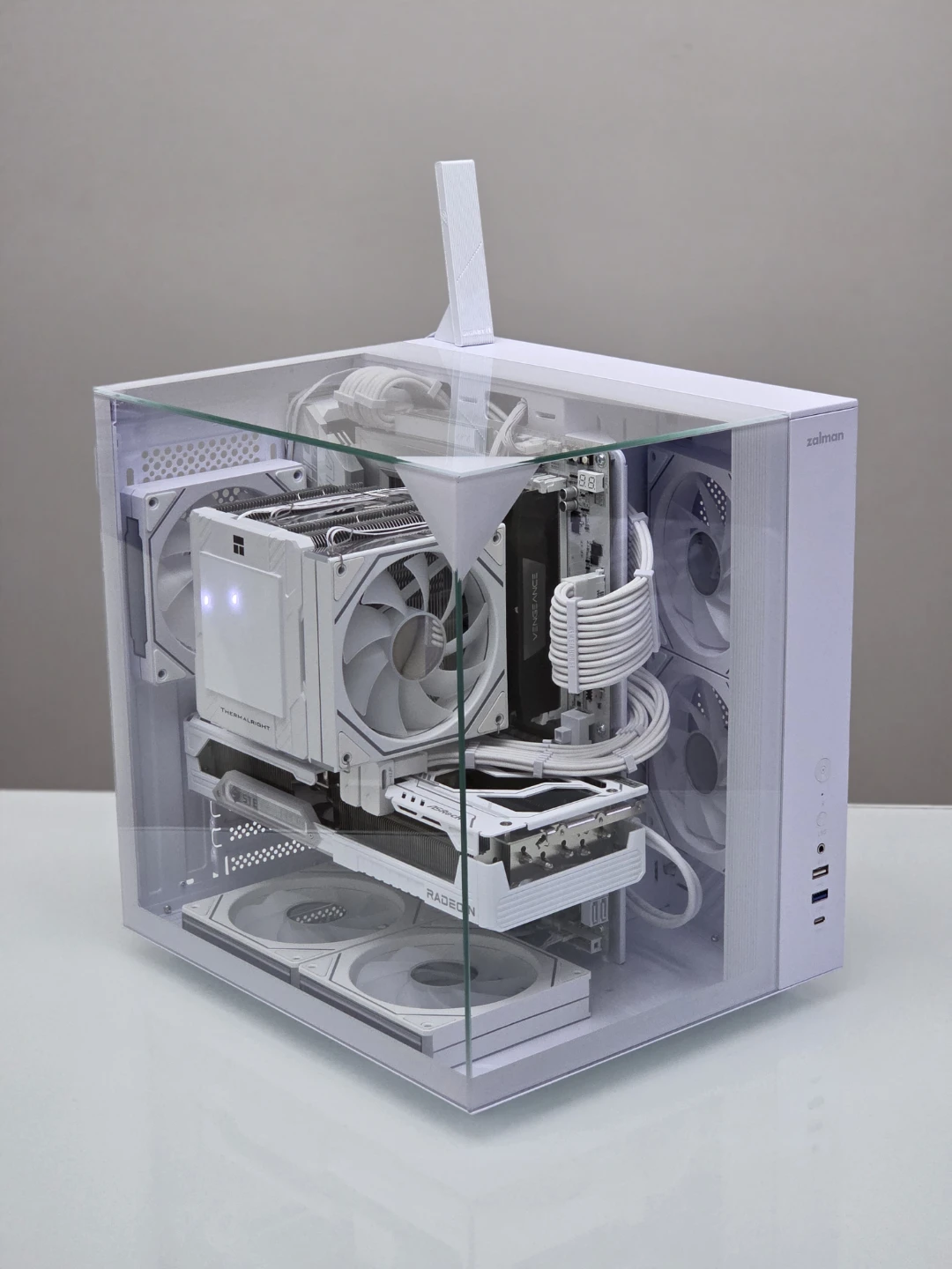 Brand New White Gaming PC