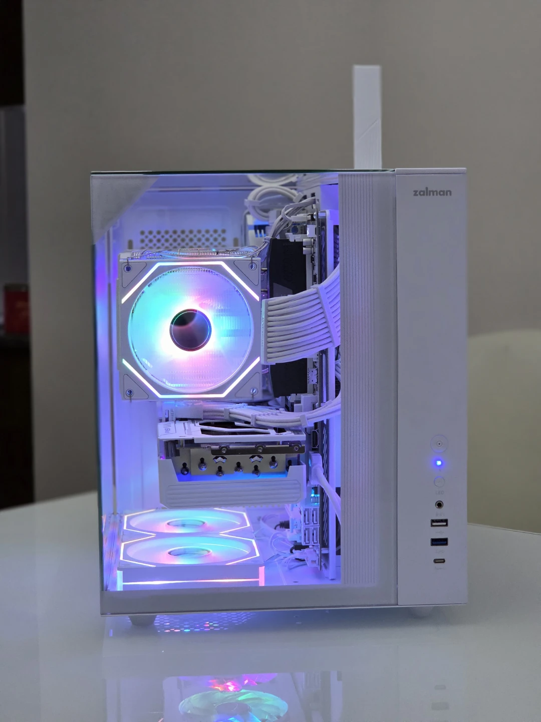 Brand New White Gaming PC - photo 5