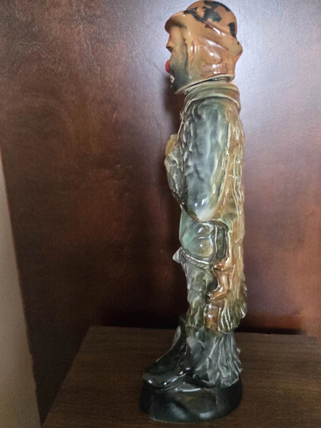 Jim Beam Emmett Kelly "Weary Willie" Decanter - photo 4
