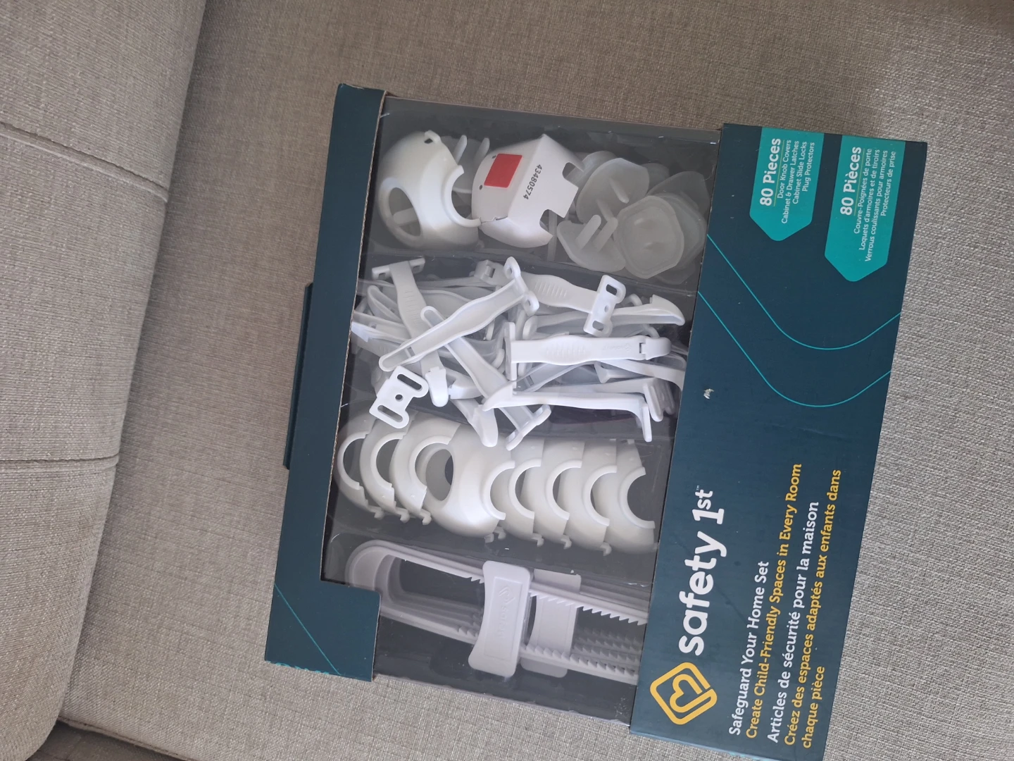 Safety 1st Child-Proofing Home Set - 80 Pieces - photo 2