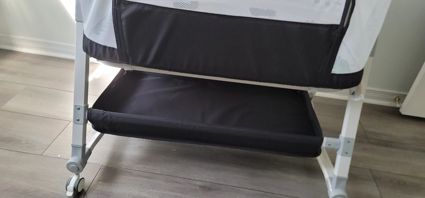 Baby Bassinet Bedside Sleeper with Wheels - photo 5