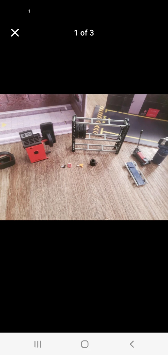 1/24 scale displays - photo 3