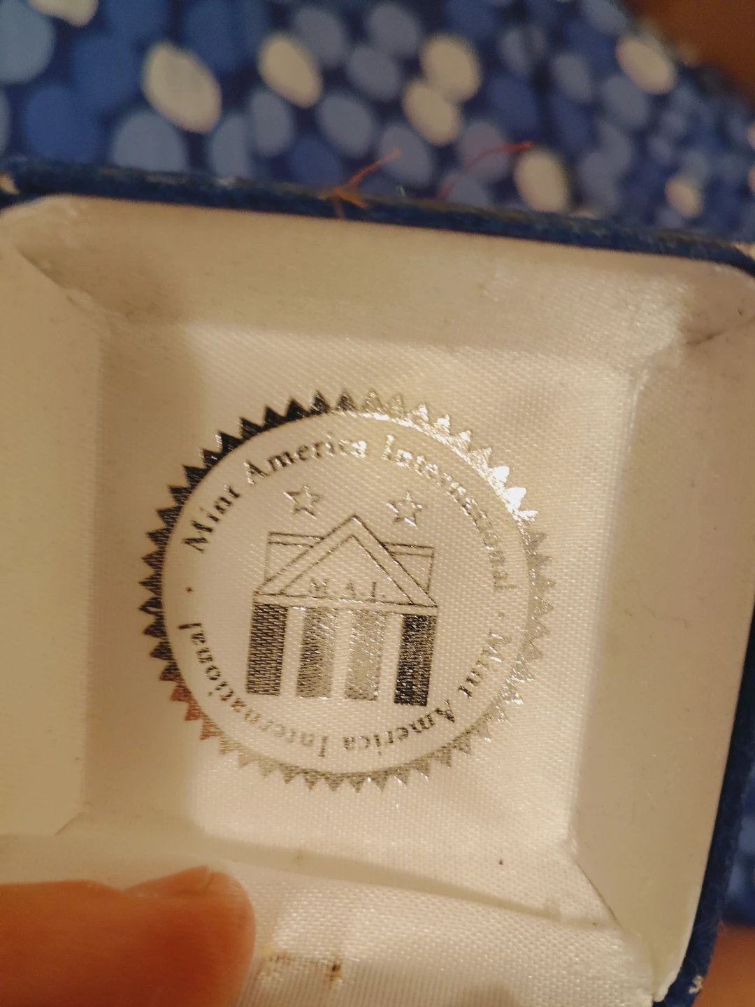 Harry Potter Crown Coin in Presentation Box - photo 2