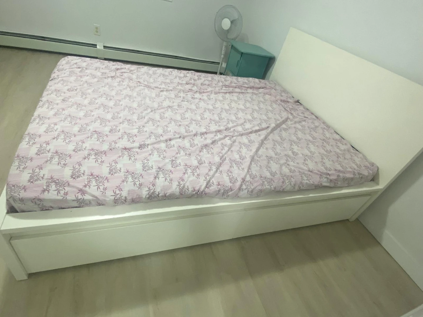 White Ikea Bed Frame with Storage Drawers - photo 4