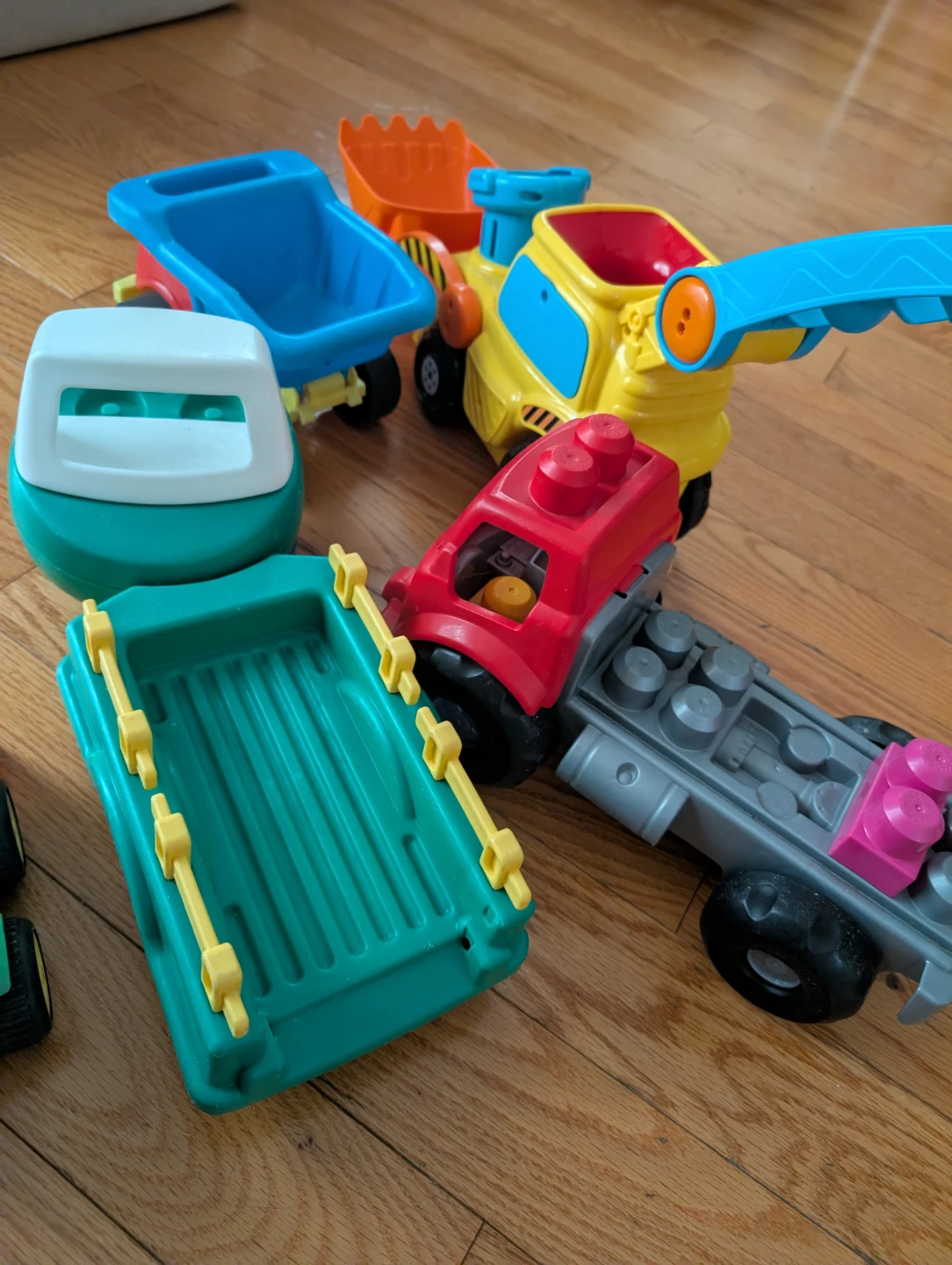 Assorted Kids Construction Toy Trucks🌱 - photo 4