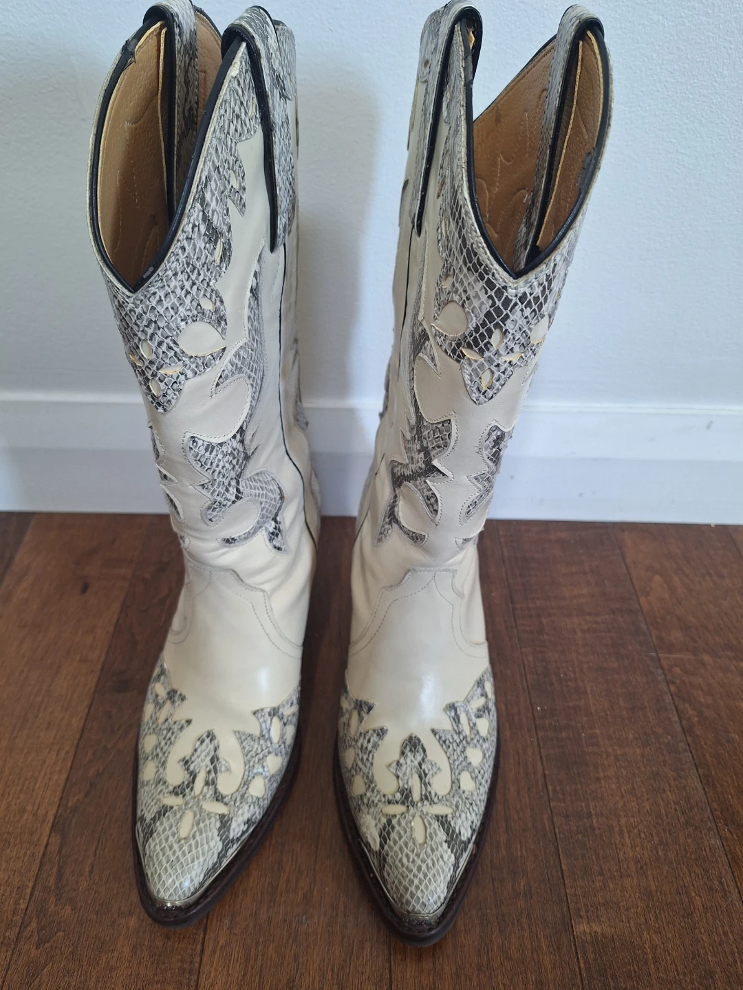 Cream & Grey Snake Embossed Leather Cowboy Boots - photo 2