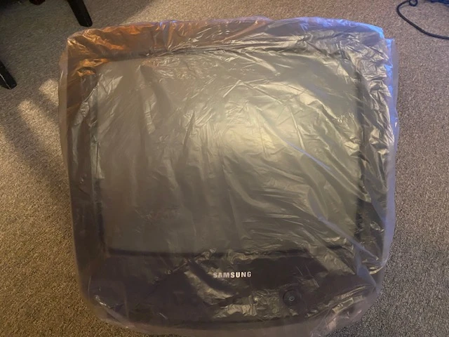 Samsung CRT TXE1370 14" TV BNIB CIB
