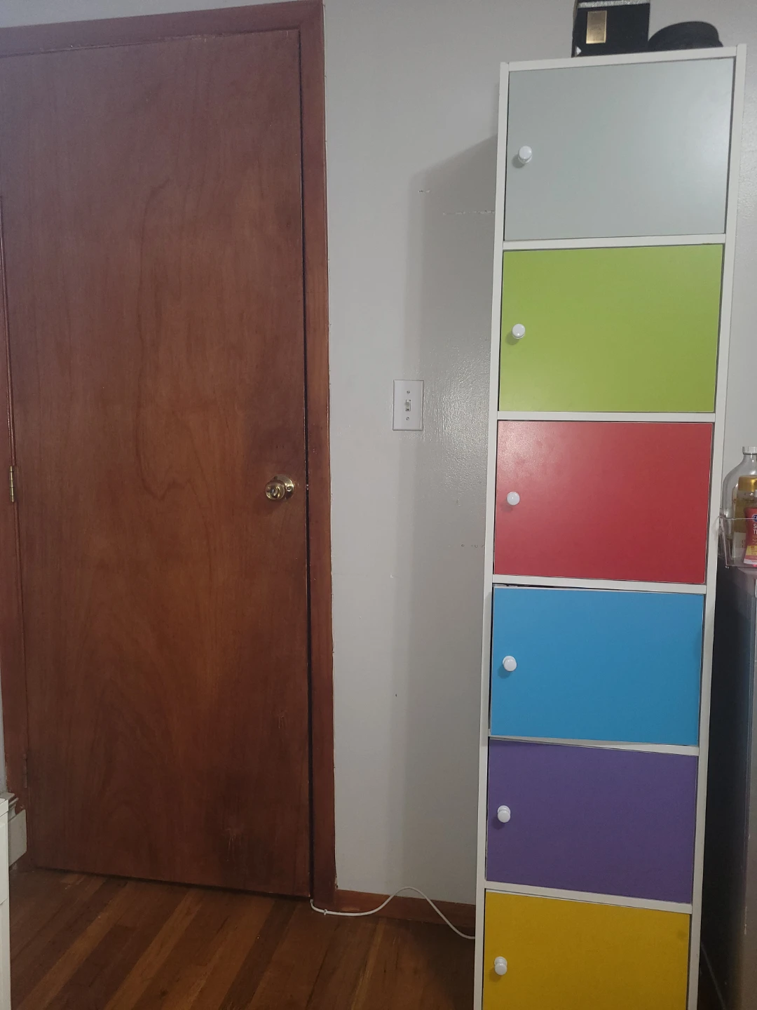 Rainbow 7-Cube Storage Unit