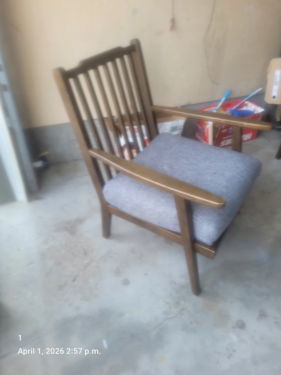 2 matching chairs