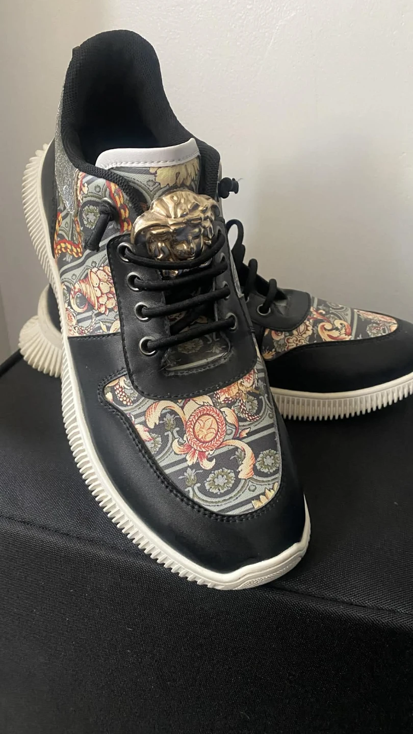 Men's Fashion Sneakers with Medusa Head Accent - photo 3