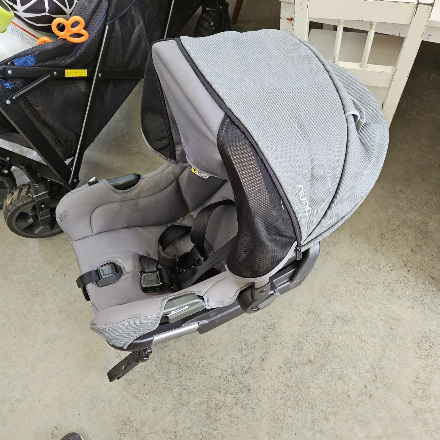 Nuna Infant Car Seat - photo 2