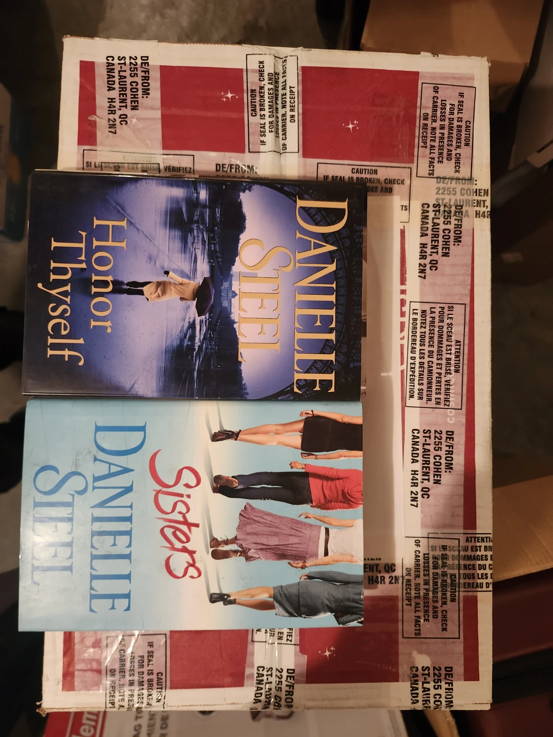 Danielle Steel - Honor Thyself & Sisters Books