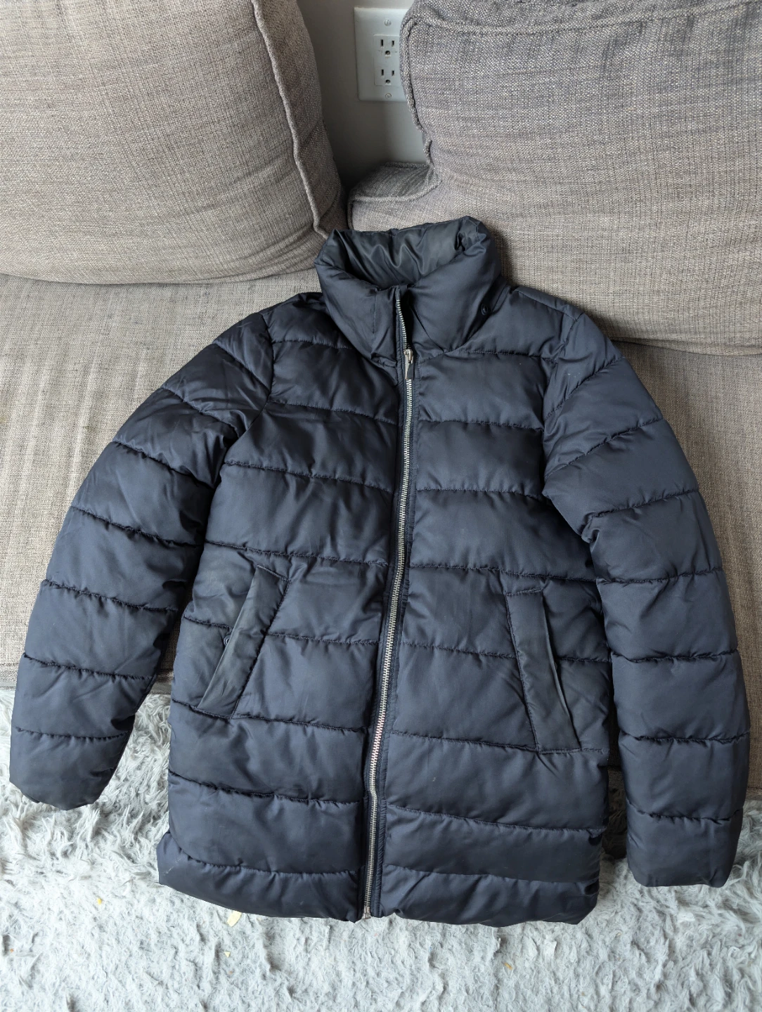 H&M Black Puffer Jacket with Faux Fur Trim