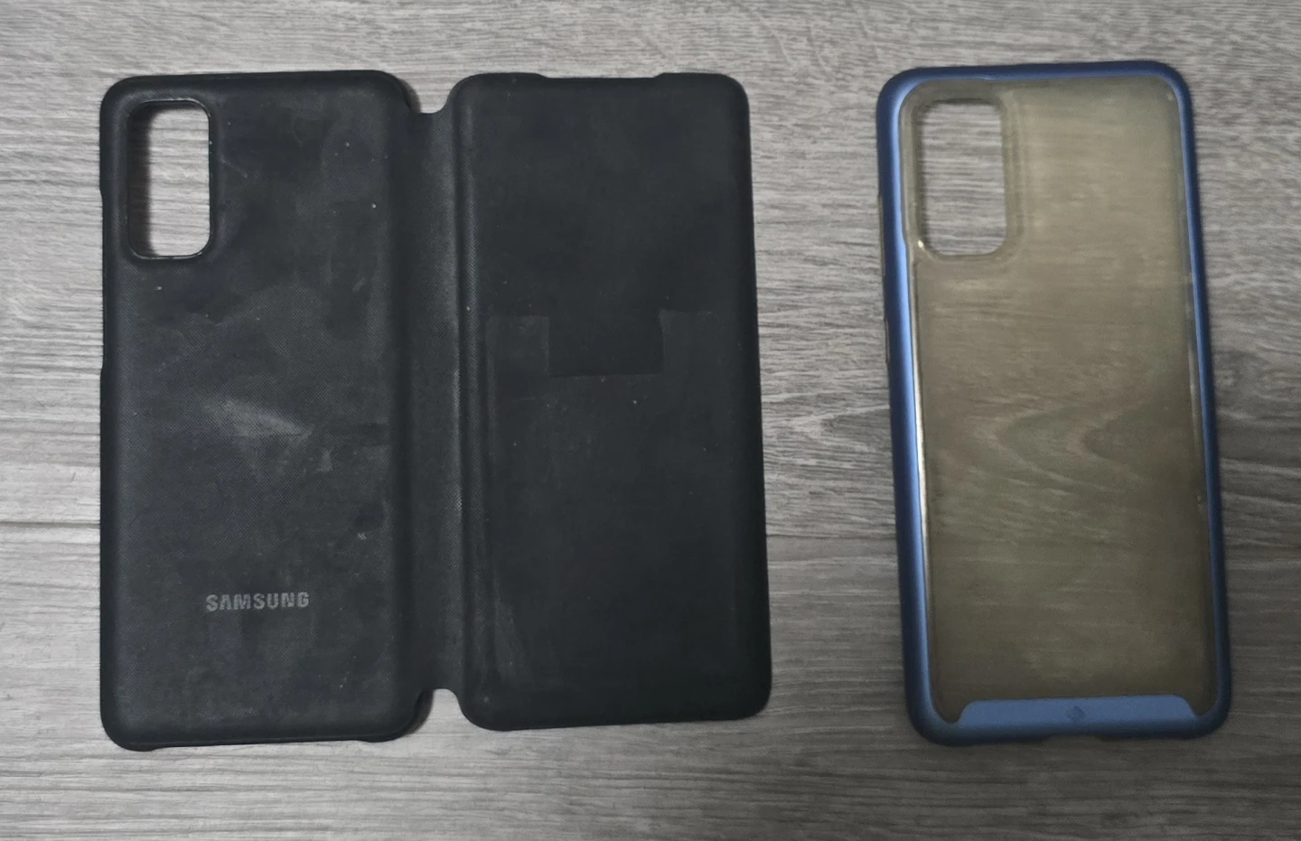 Samsung LED View Cover for Galaxy S20 and extra slim case