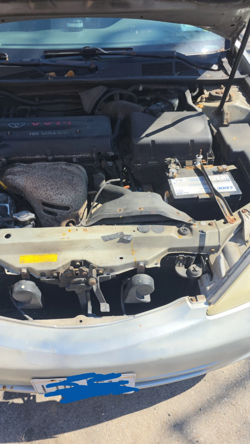2003 2.4 Toyota Camry 4-door Sedan - photo 2
